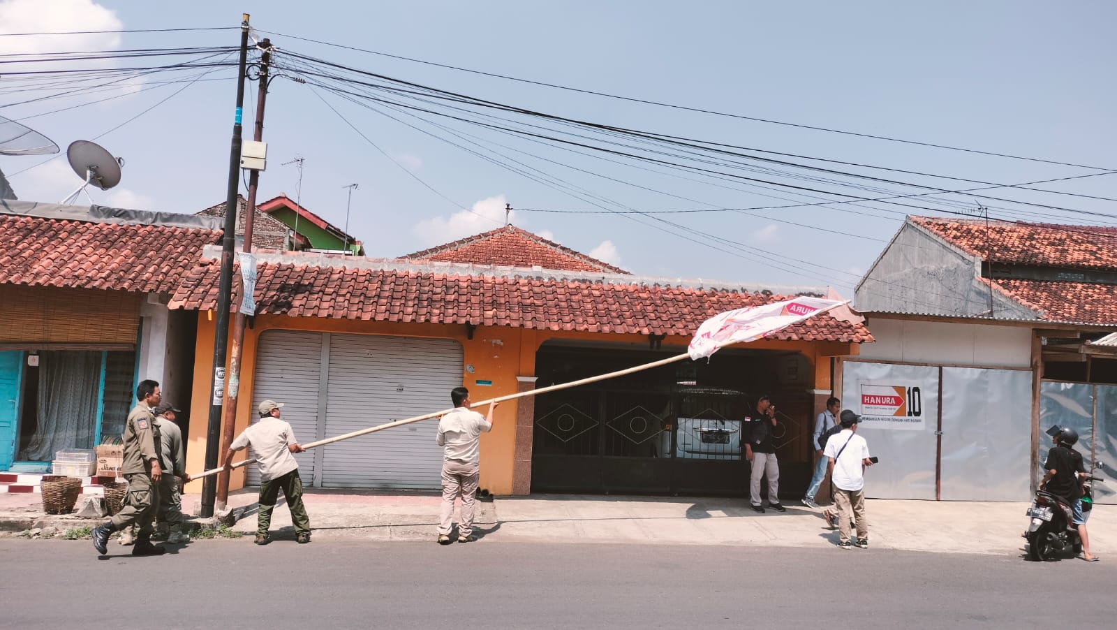 Pantau Satpol PP Tertibkan APS Melanggar, Bawaslu Purbalingga Dorong Caleg Tertibkan Secara Mandiri