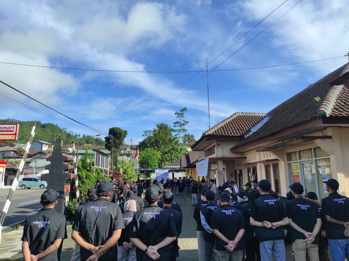 Panwaslucam 18 Kecamatan Gelar Apel Siaga Pengawasan Hari Tenang