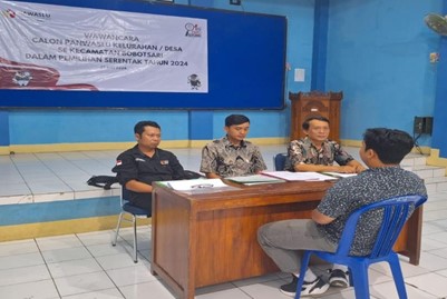 Panwaslu Kecamatan Bobotsari Melakukan Tes Wawancara untuk Calon Panwaslu Desa