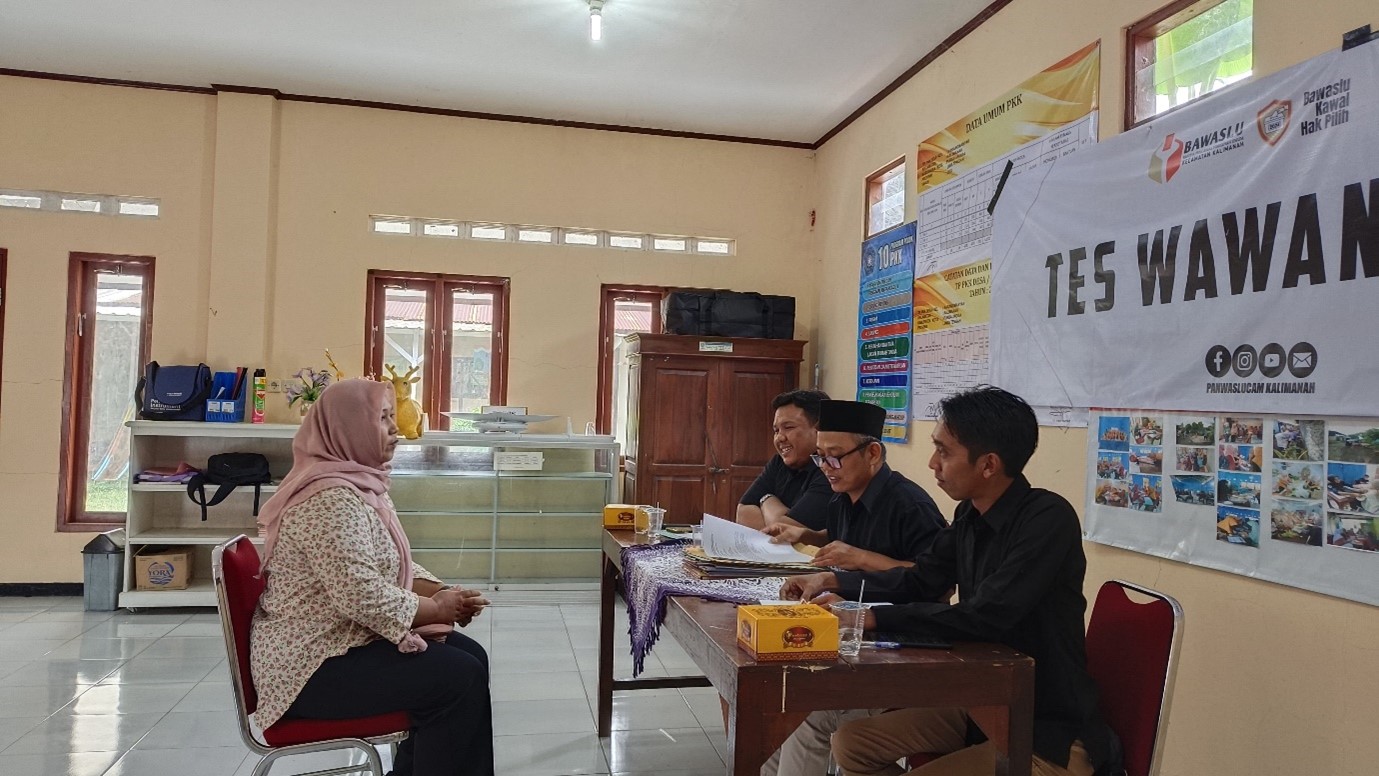 Panwaslu Kecamatan Kalimanah Gelar Tes Wawancara Calon Anggota Panwaslu Kelurahan/Desa 