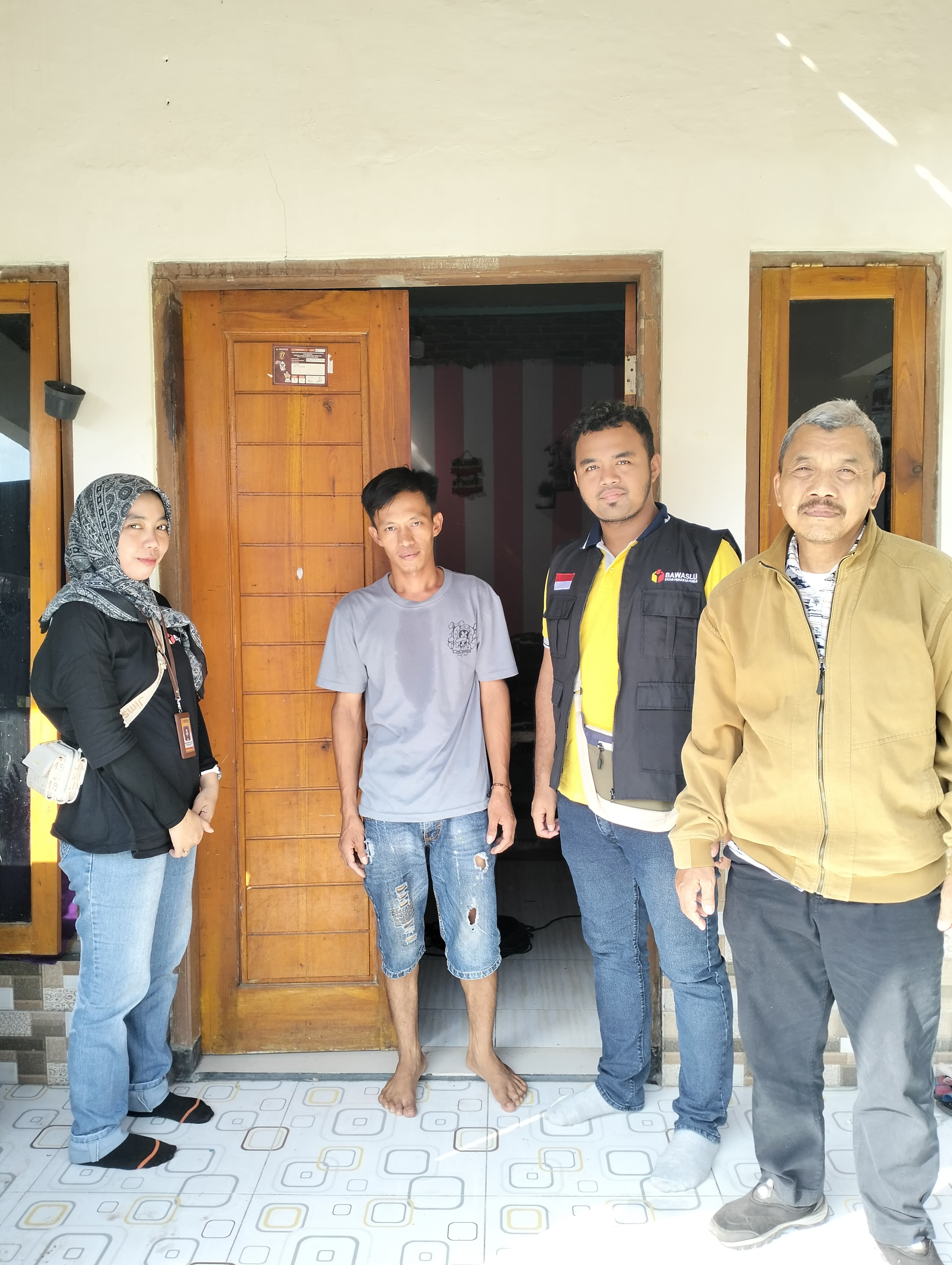 Pastikan Masyarakat Rawan Tercoklit, Panwaslucam Padamara Lakukan Patroli Kawal Hak Pilih