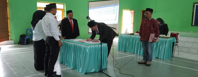 Panwaslu Kecamatan Rembang Lantik 12 Pengawas Desa/Kelurahan