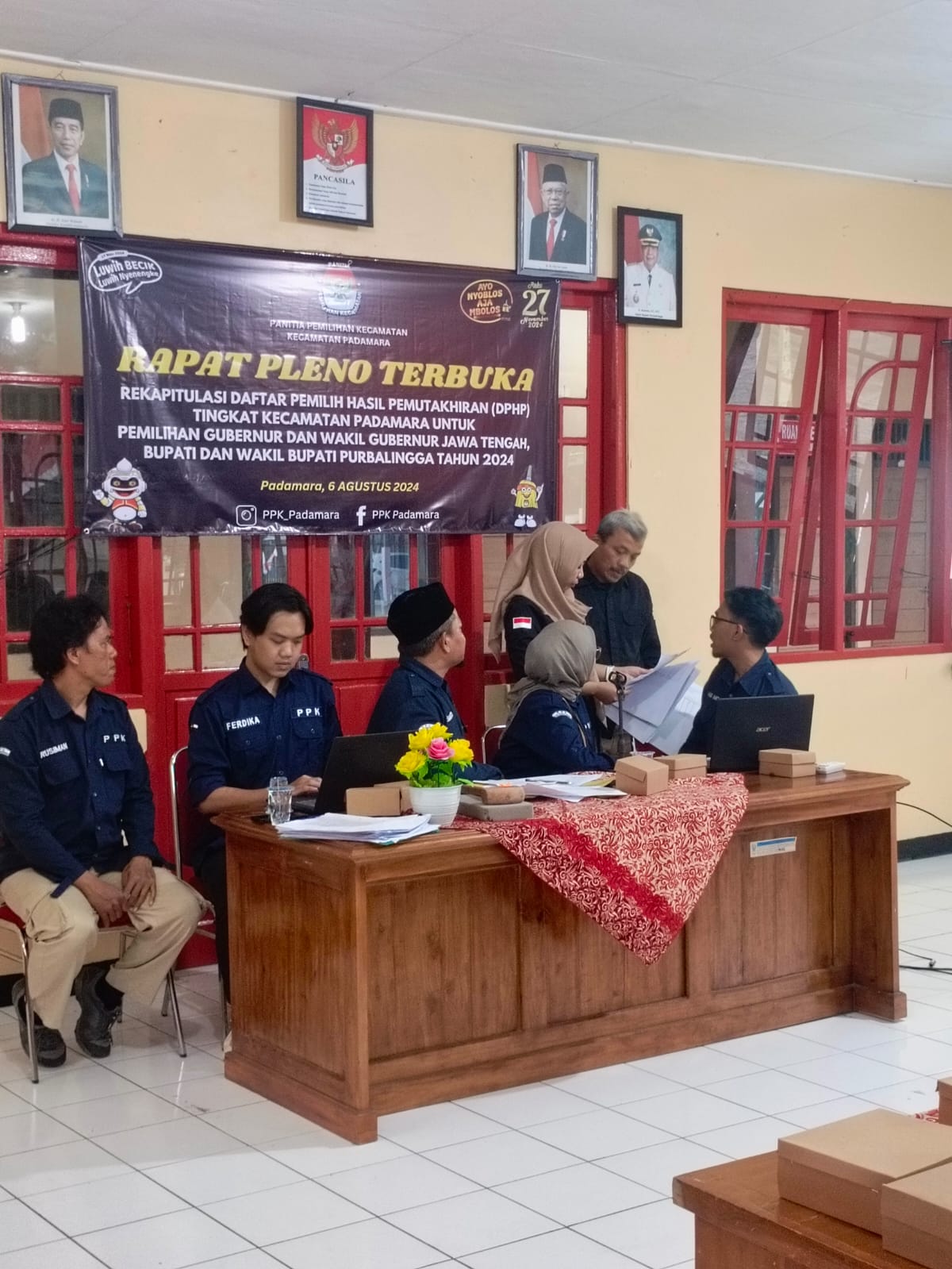 Pleno DPHP, Panwaslucam Padamara Sampaikan Temuan Data Invalid Hingga Data Warga Meninggal