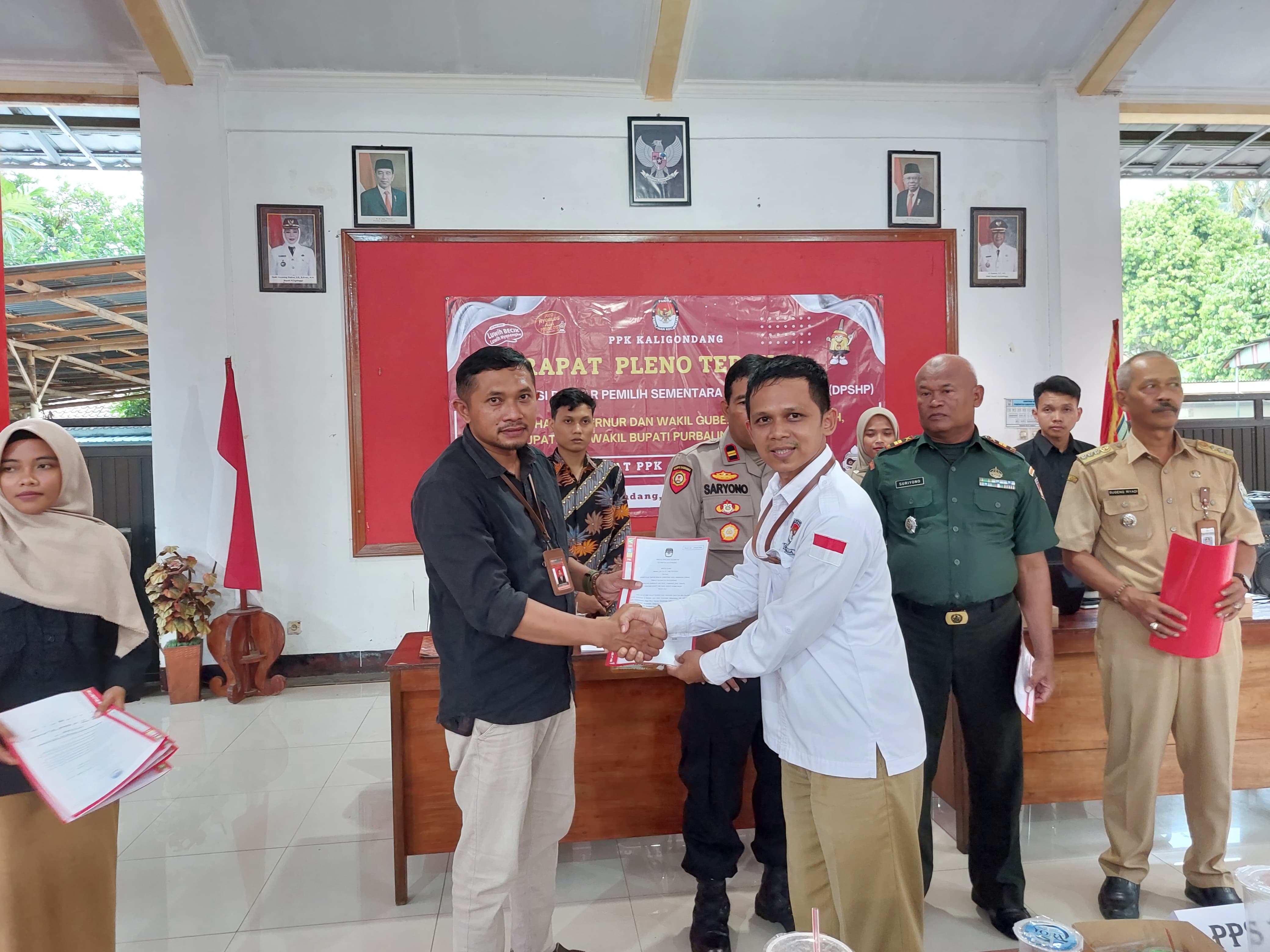 Awasi Pleno Terbuka DPSHP, Panwaslucam Kaligondang Sampaikan Sejumlah Masukan 