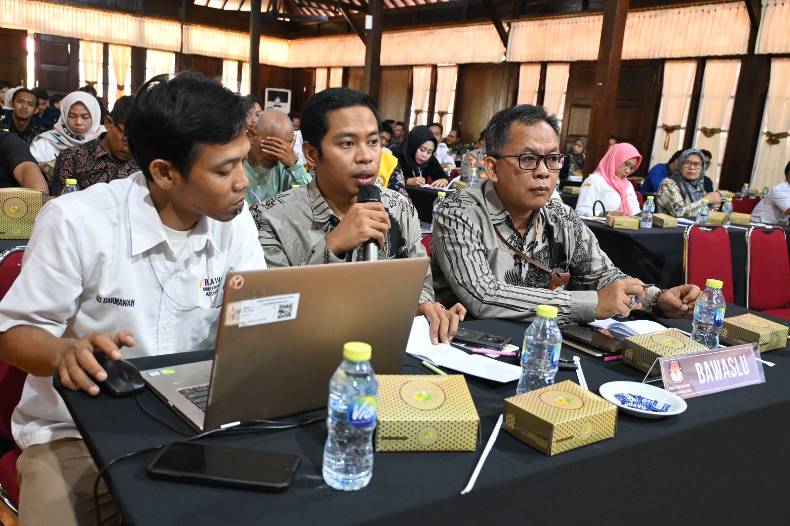 Seorang Warga Belum Terdata, Bawaslu Purbalingga Sampaikan Tanggapan Dalam Pleno Penetapan DPT