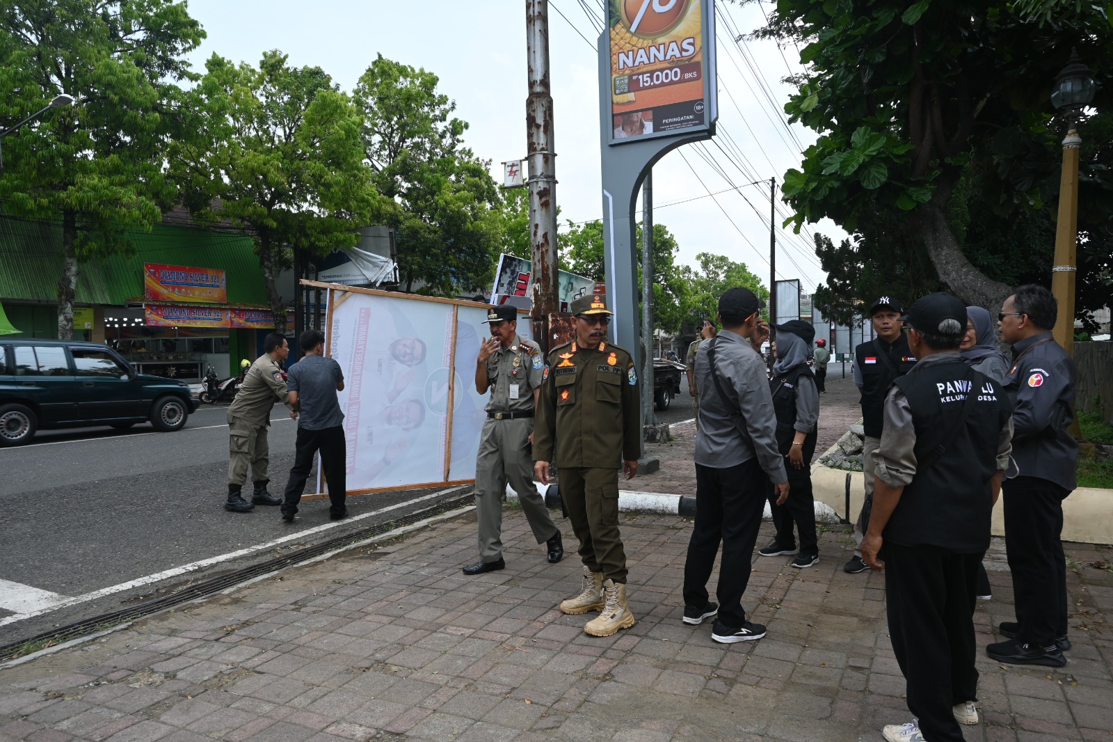 Penertiban APK, Bawaslu Pastikan Dilakukan Sesuai Ketentuan