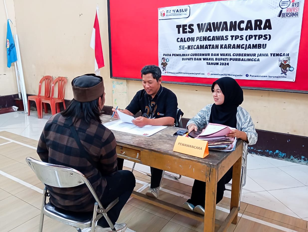Calon Pengawas TPS Wilayah Karangjambu, Ikuti Tes Wawancara