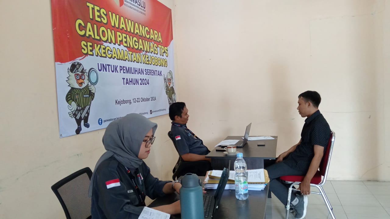 Seleksi Wawancara Calon PTPS, Panwaslucam Kejobong Tekankan Integritas Dan Netralitas