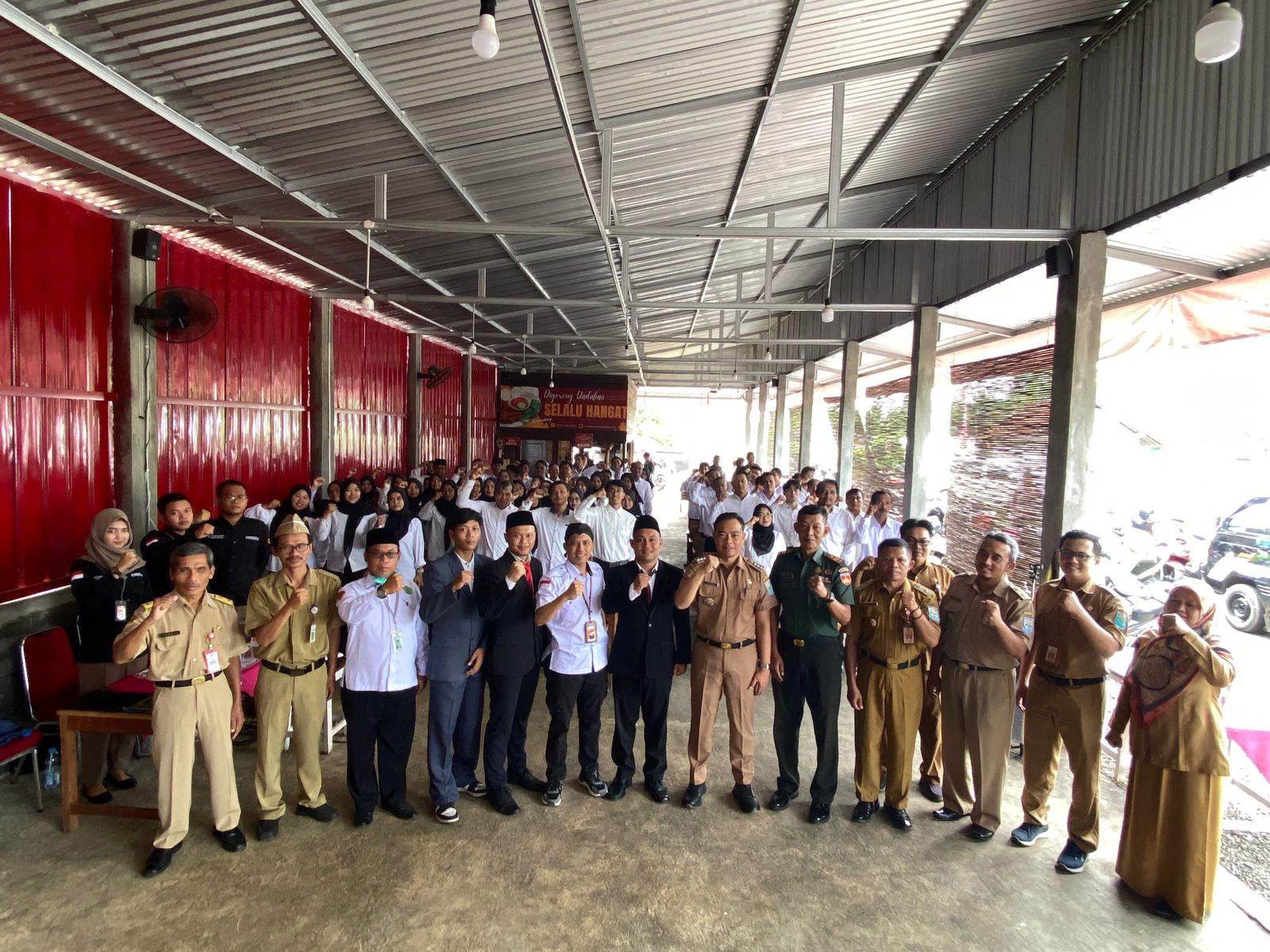 Panwaslu Kecamatan Pengadegan Lantik 64 Pengawas TPS untuk Pemilihan Kepala Daerah Serentak 2024