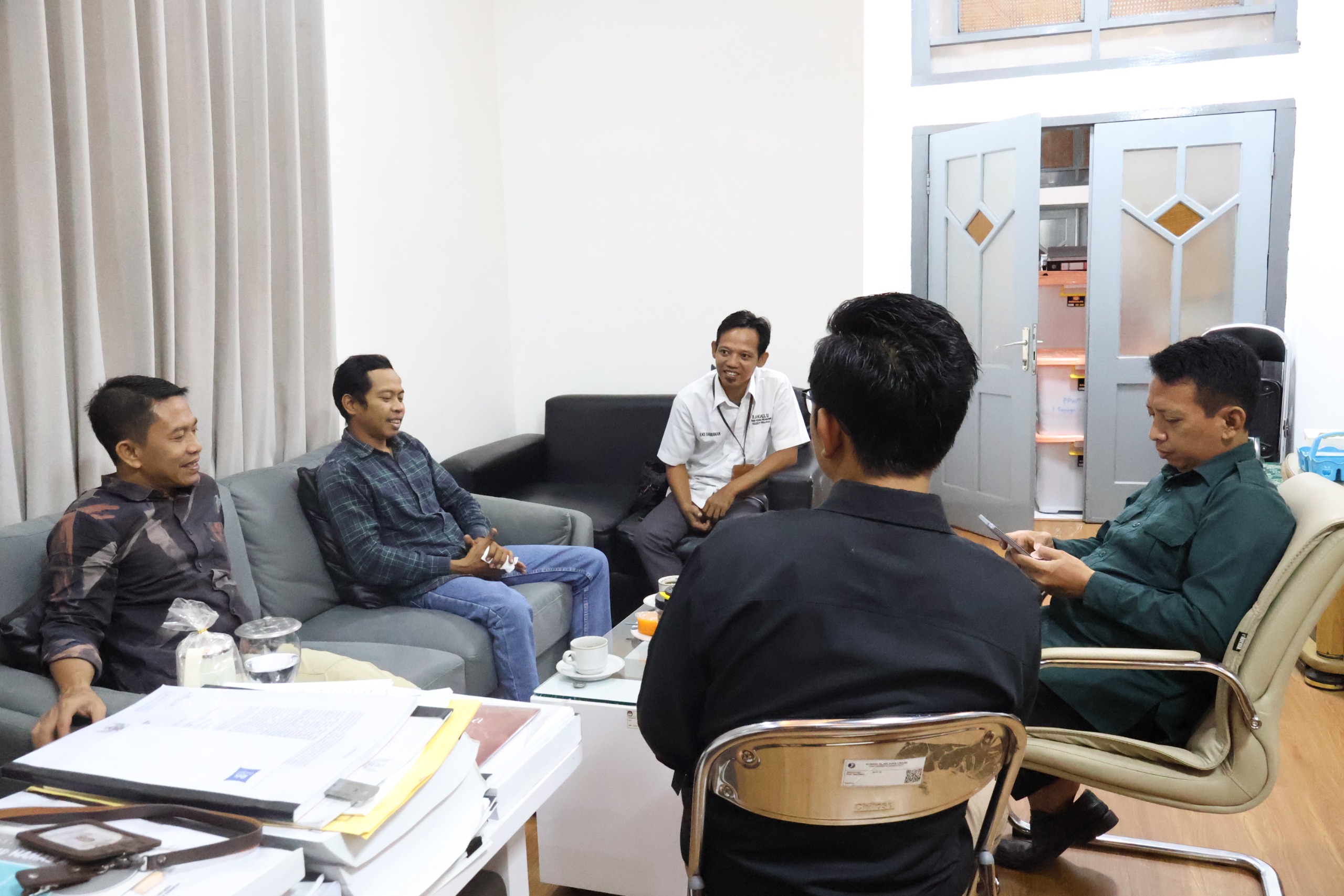 Pastikan Kriteria Penyajian Data Pemilih, Bawaslu dan KPU Purbalingga Lakukan Koordinasi