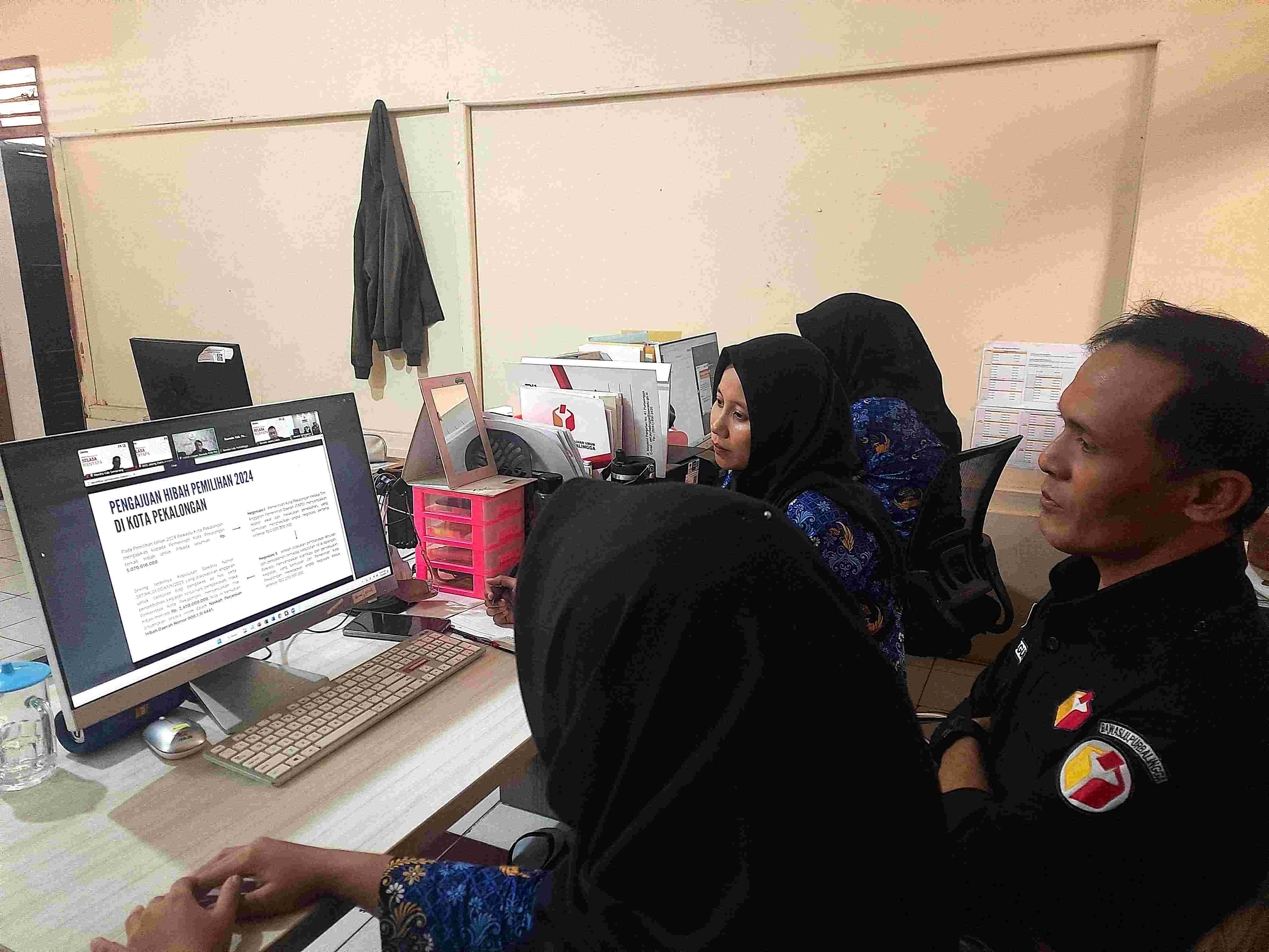 Bawaslu Purbalingga Ikuti Diskusi Hukum "Selasa Menyapa" Bahas Permasalahan Anggaran Pilkada