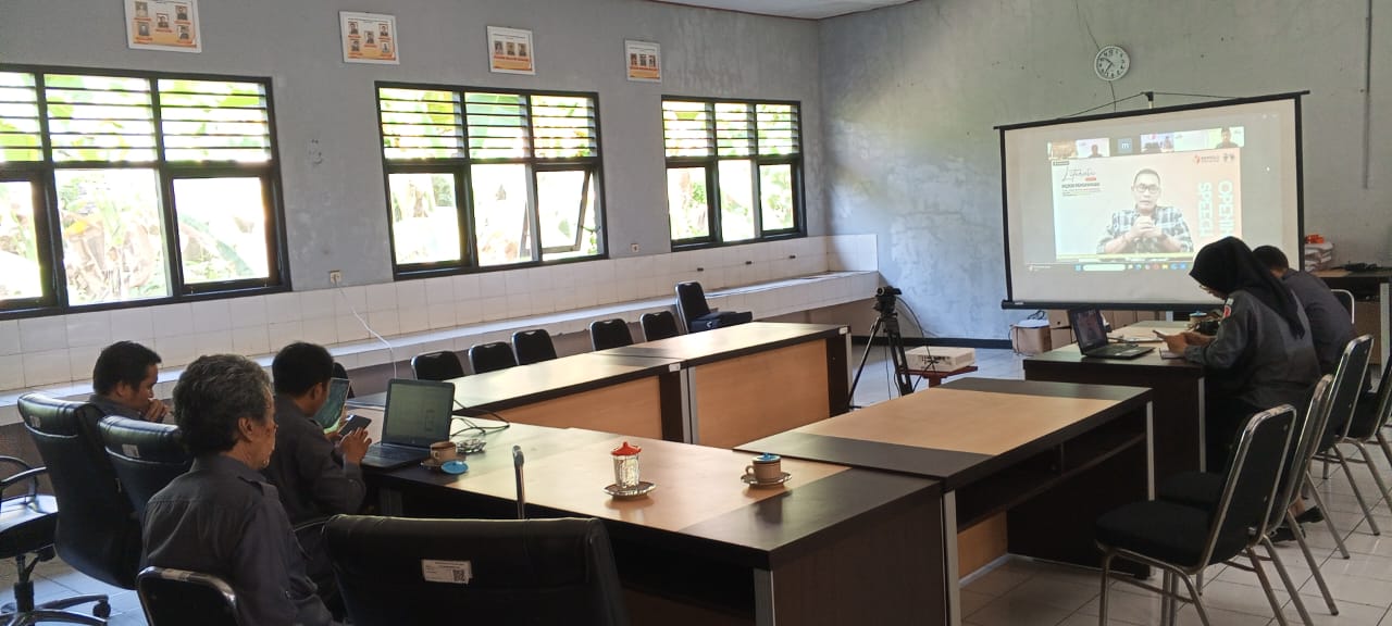 Bawaslu Purbalingga Ikuti Literasi Pojok Pengawasan Volume 3, Bahas Peran Saka Adhyasta dalam Pengawasan Partisipatif