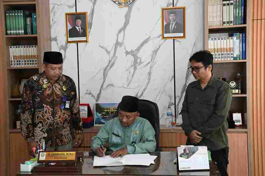 Cetak Pemilih Kritis, MAN Purbalingga dan Bawaslu Resmi Berkolaborasi