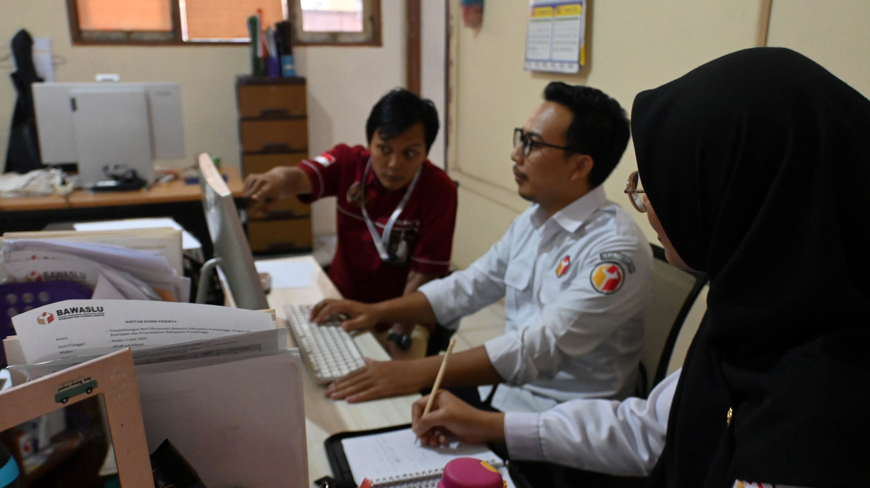 Ketua Persatuan Wartawan Indonesia Kunjungi Kantor Bawaslu Purbalingga Sampaikan Saran Masukan Pemberitaan