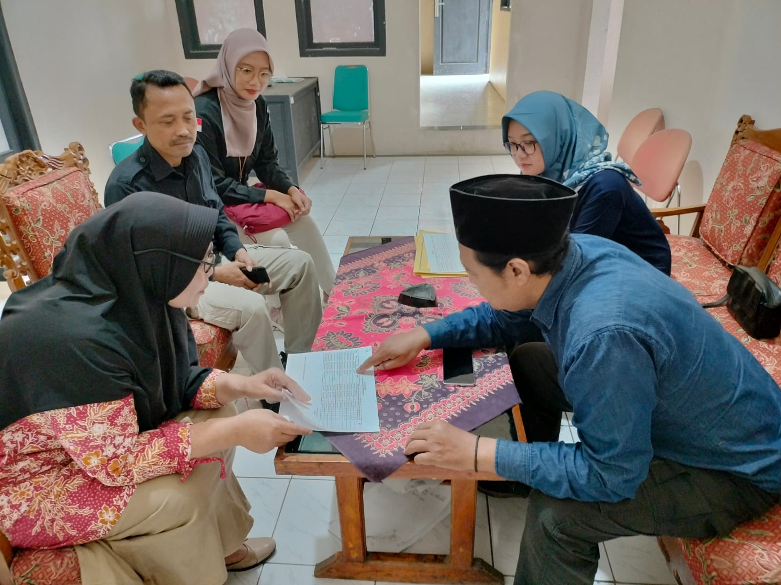 Pengawasan Coktas: Bawaslu Purbalingga Verifikasi Data Pemilih dengan Tahun Lahir Tidak Lazim