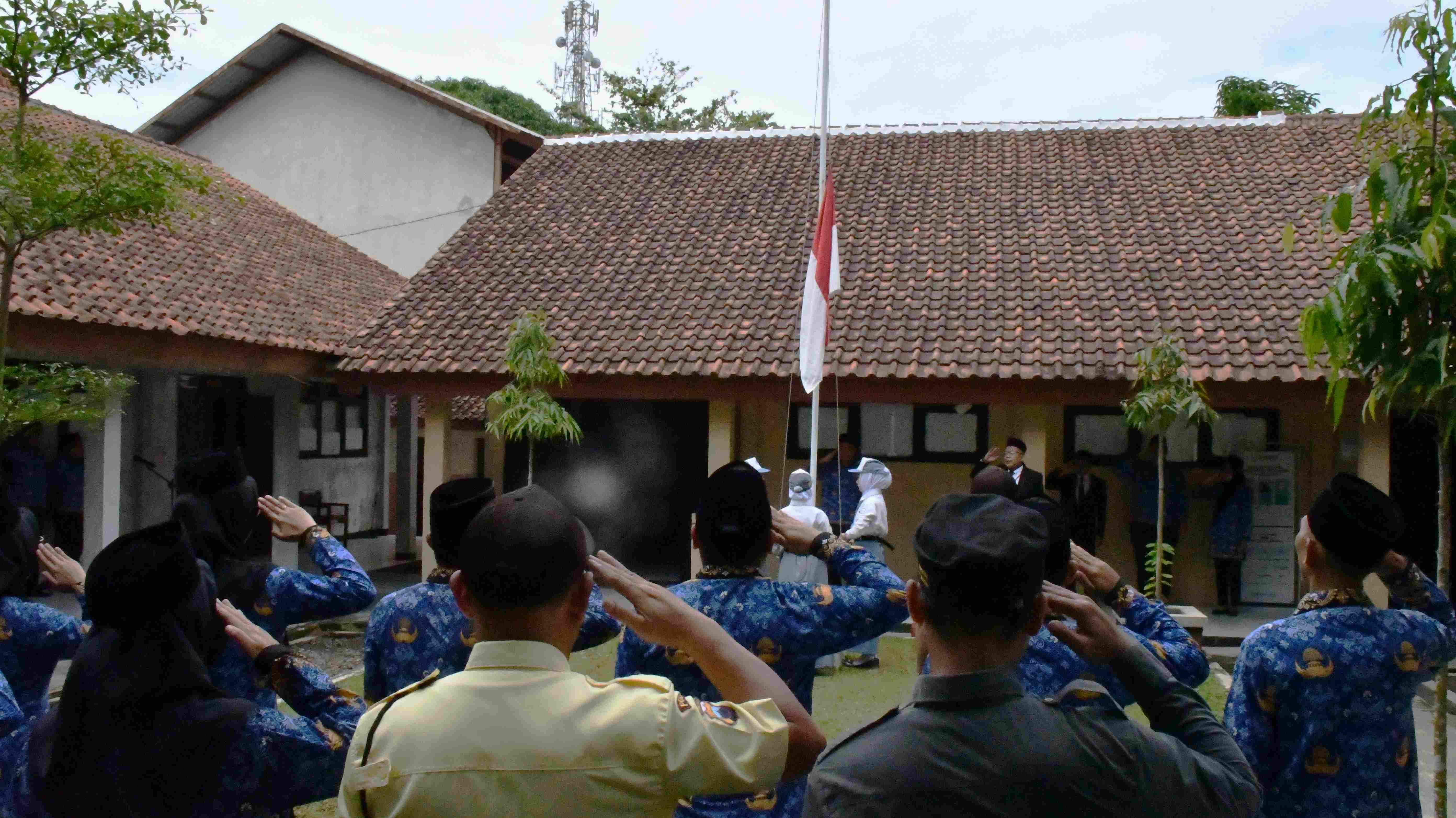 ASN Bawaslu Purbalingga Gelar Upacara Peringatan HUT ke-54 Korpri