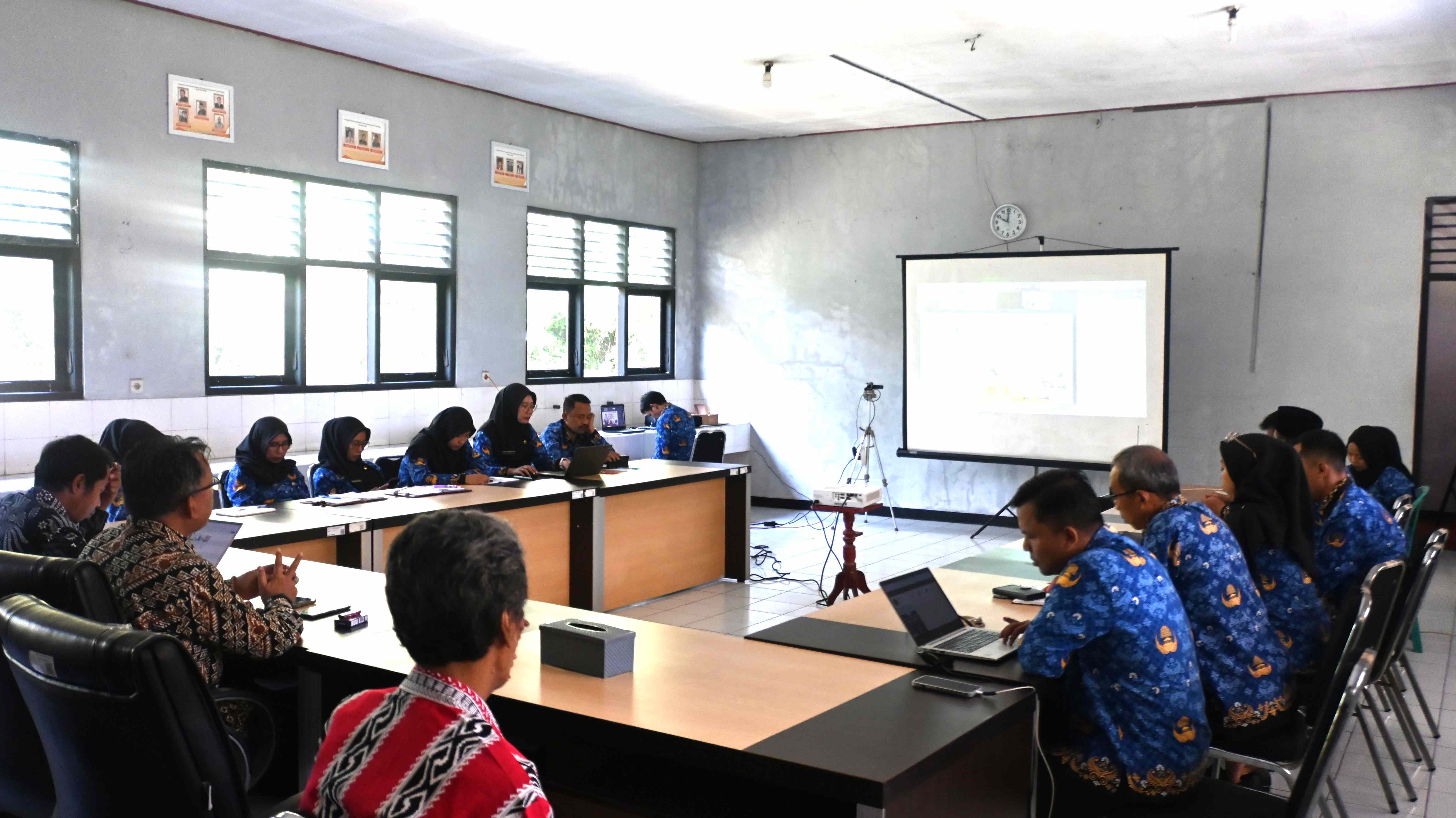 Perkuat Pengawasan Partisipatif, Bawaslu Jateng Gelar Kursus Orientasi Singkat Gerakan Pramuka