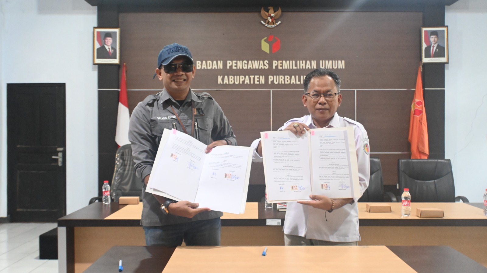Perkuat Pendidikan Politik, Bawaslu Purbalingga dan IJTI Banyumas Raya Teken MoU Publikasi Pengawasan