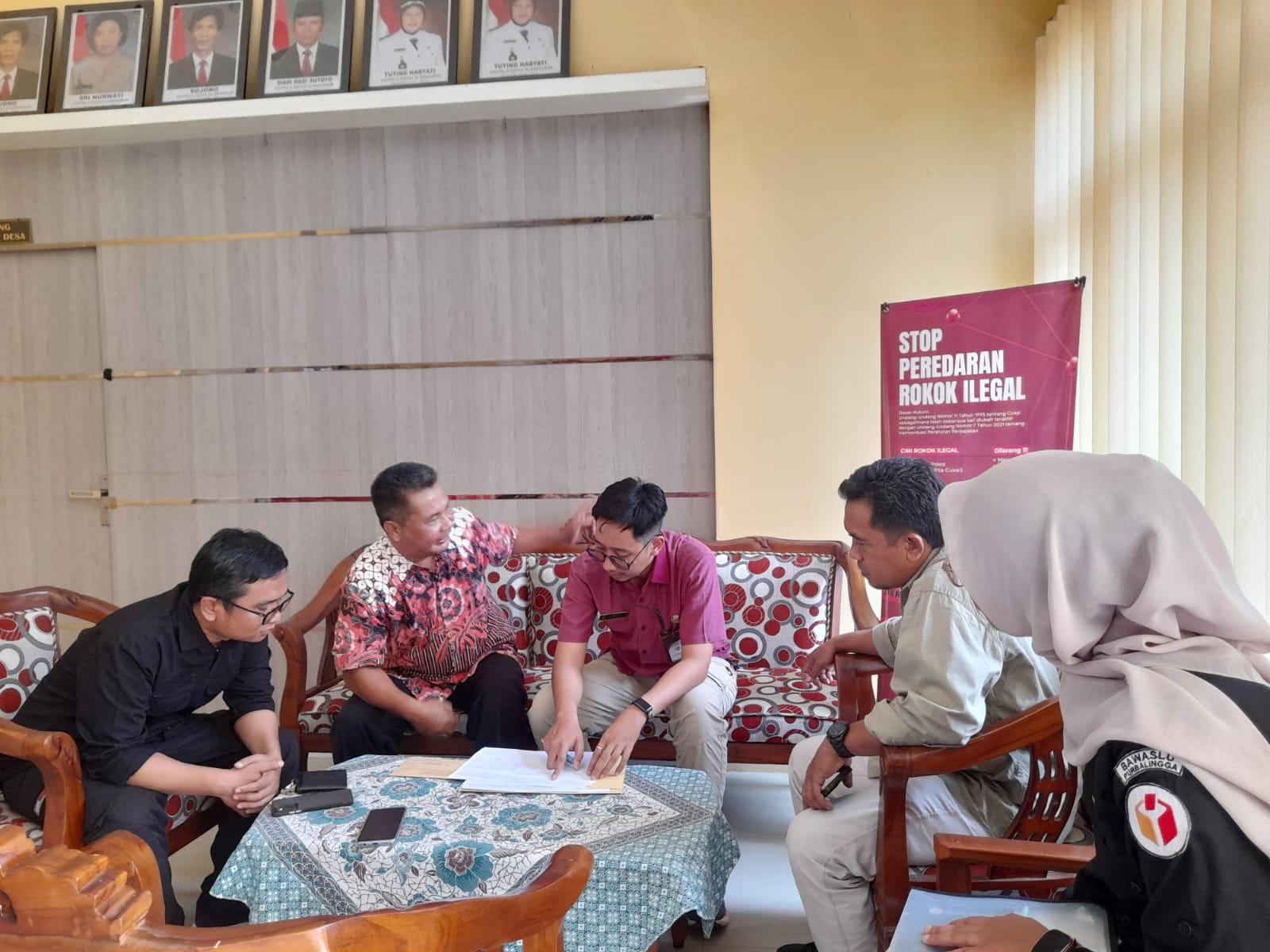 Bawaslu Kabupaten Purbalingga Awasi Pelaksanaan Coktas KPU di Kecamatan Kutasari untuk Pastikan Akurasi Data Pemilih