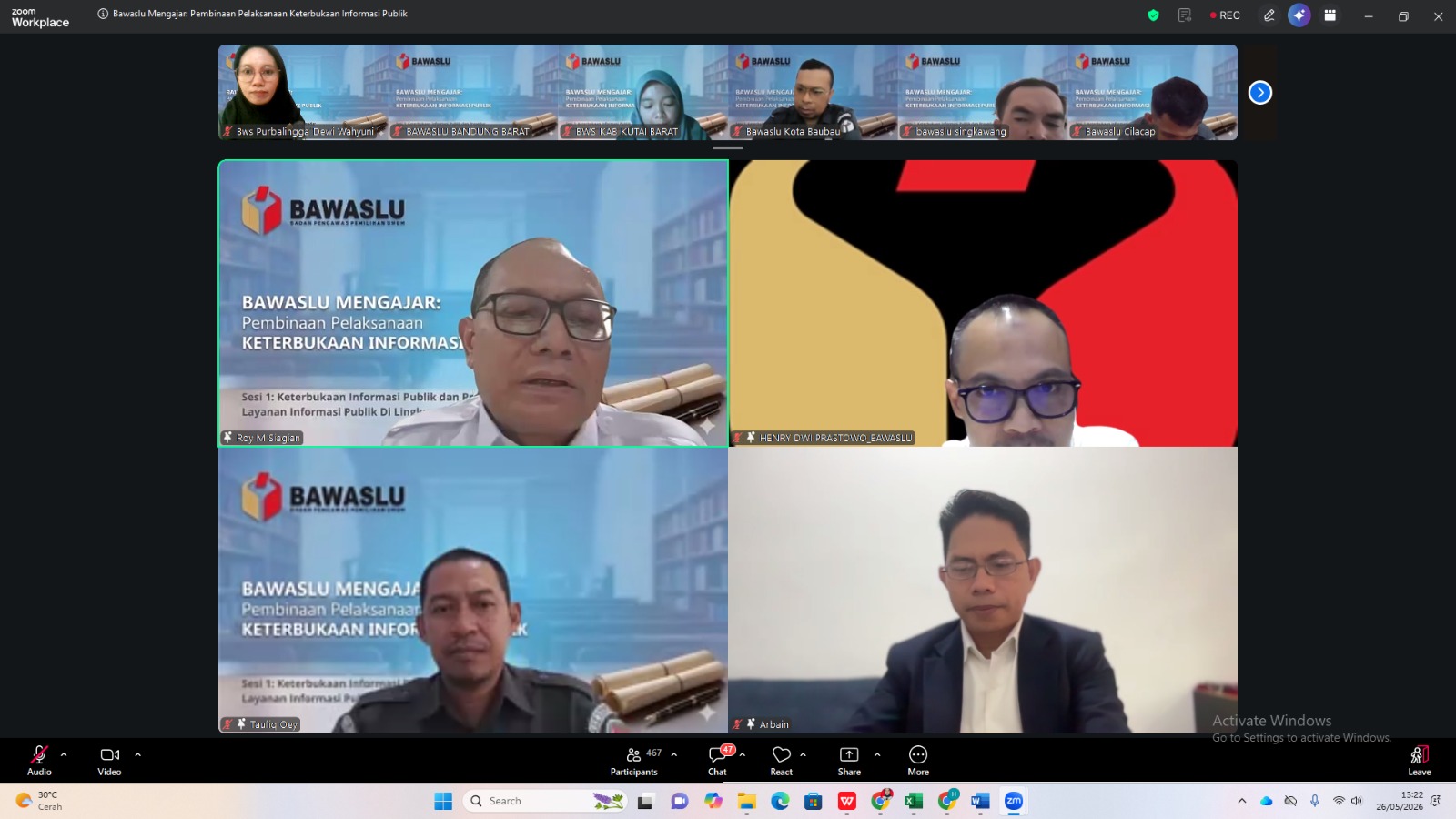 Staf Bawaslu Purbalingga mengikuti Pembinaan Keterbukaan Informasi Publik melalui LMS Bawaslu