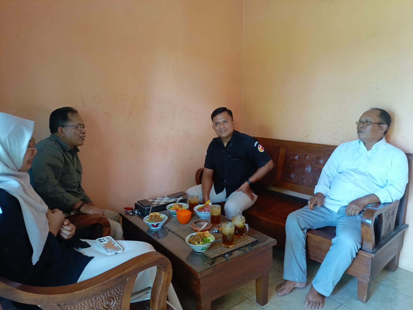 Ketua Bawaslu Purbalingga Konsolidasi Demokrasi Bersama Ketua Panwascam Karanganyar