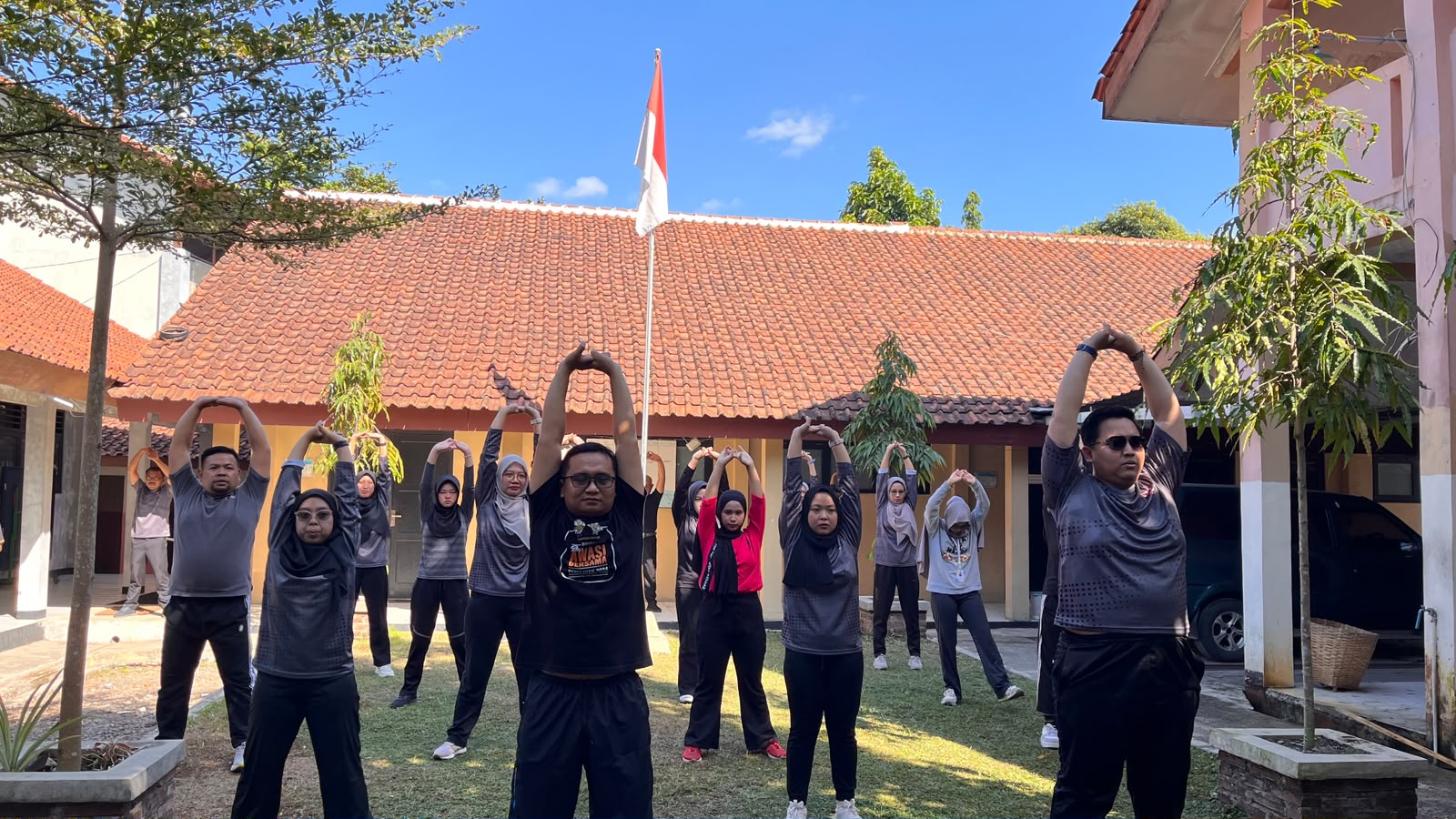 Bawaslu Purbalingga Gelar Jumat Sehati, Jaga Kebugaran Jasmani dan Rohani Pegawai Lewat Senam Bersama