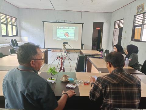 zoom selasa menyapa kajian yuridis