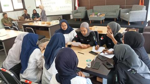 diskusi kelas sengketa