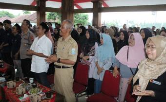 Panwaslu Kecamatan Bojongsari Beri Sosialisasi Pengawasan Partisipatif pada Masyarakat saat Kirab Pemilu