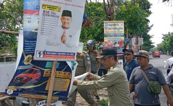 Penertiban APK Perdana Masa Kampanye, Panwaslucam Purbalingga: Sudah Kami Himbau