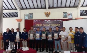 Panwascam Bobotsari Sampaikan Tanggapan Perubahan Data Pemilih dalam Rapat Pleno Terbuka DPHP