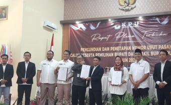 Bawaslu Awasi KPU Purbalingga Tetapkan Pasangan Calon Bupati dan Wakil Bupati 2024