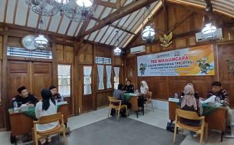 Panwaslu Kaligondang Gelar Wawancara Calon Pengawas TPS