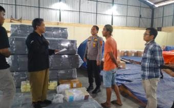 Bawaslu Purbalingga Awasi Kedatangan Logistik Pemilihan 2024