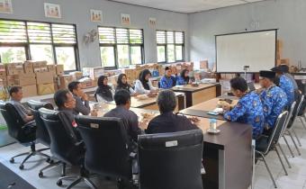 Bawaslu Kabupaten Purbalingga Optimalkan Publikasi Media Sosial Melalui Rapat Rutin Mingguan