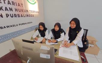 Tiga CPNS Bawaslu Purbalingga Ikuti Pembinaan Kompetensi Dasar Secara Daring