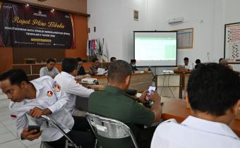 Bawaslu Purbalingga Awasi Rapat Pleno Pemutakhiran Data Pemilih Berkelanjutan Triwulan II 2025