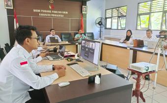 Bawaslu Purbalingga Gelar Review Penyusunan SKP 2025 Secara Daring 