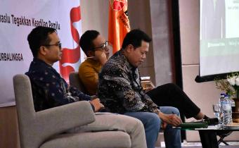 Diskusi Publik di Purbalingga, Komisi II DPR RI Terima Masukan Strategis Terkait Penguatan Bawaslu