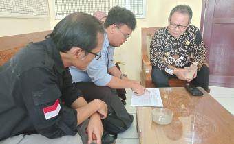 Warga Berusia Seabad di Bobotsari, Jadi Objek Pengawasan Data Invalid Coklit Terbatas KPU