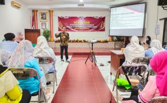 Digandeng KPU, Bawaslu Sampaikan Literasi Digital Saat Pemilu Kepada TP PKK Purbalingga