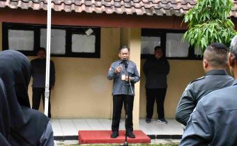 Apel Perdana Ramadan, Ketua Bawaslu Purbalingga Ajak Jajaran Produktif dan Disiplin