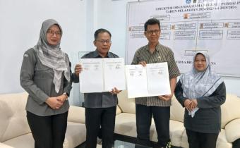 Gandeng SMA N 2 Purbalingga, Bawaslu Teken MoU Pendidikan Pengawasan Partisipatif untuk Pemilih Pemula